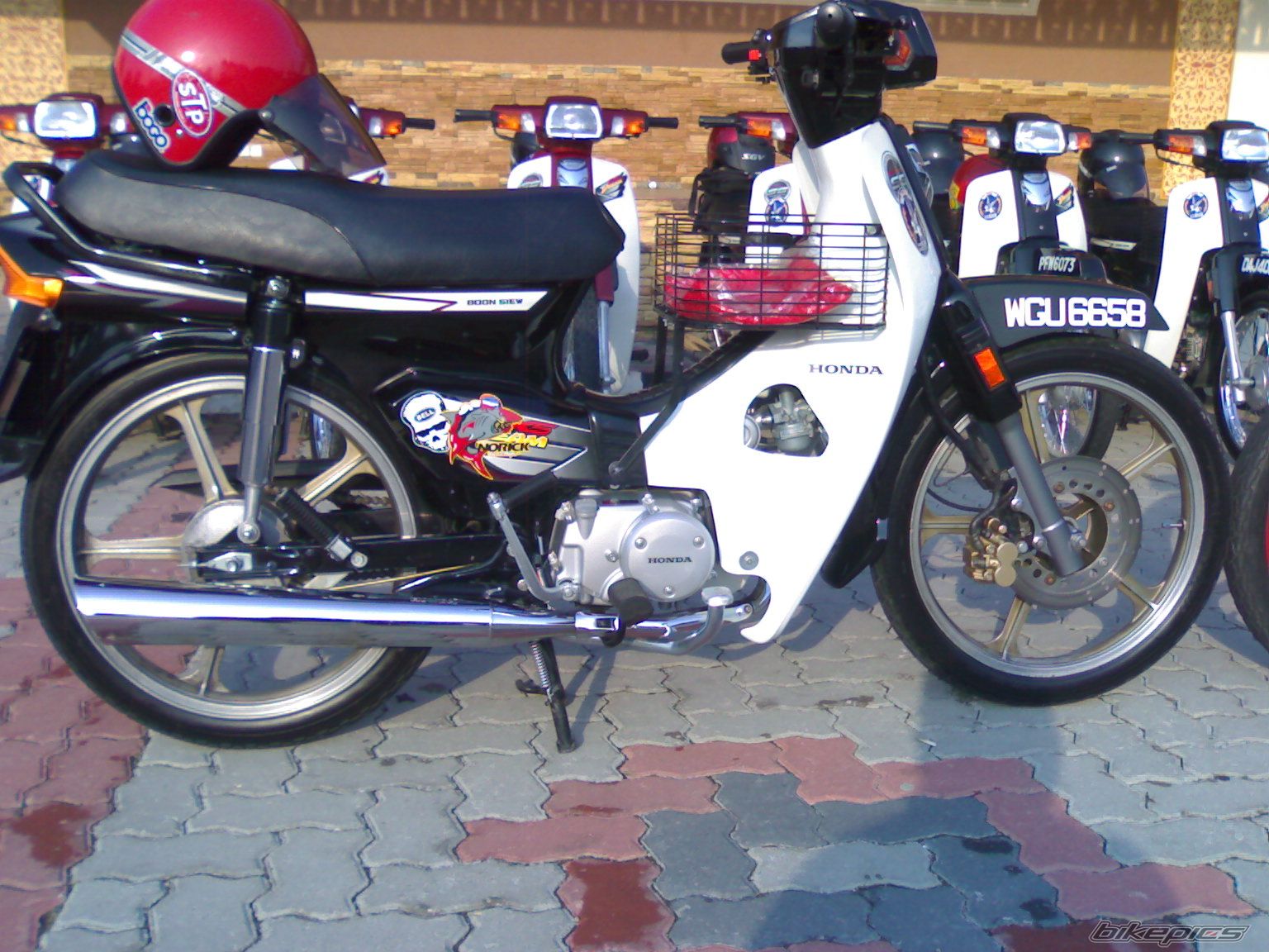 Photo 1412731