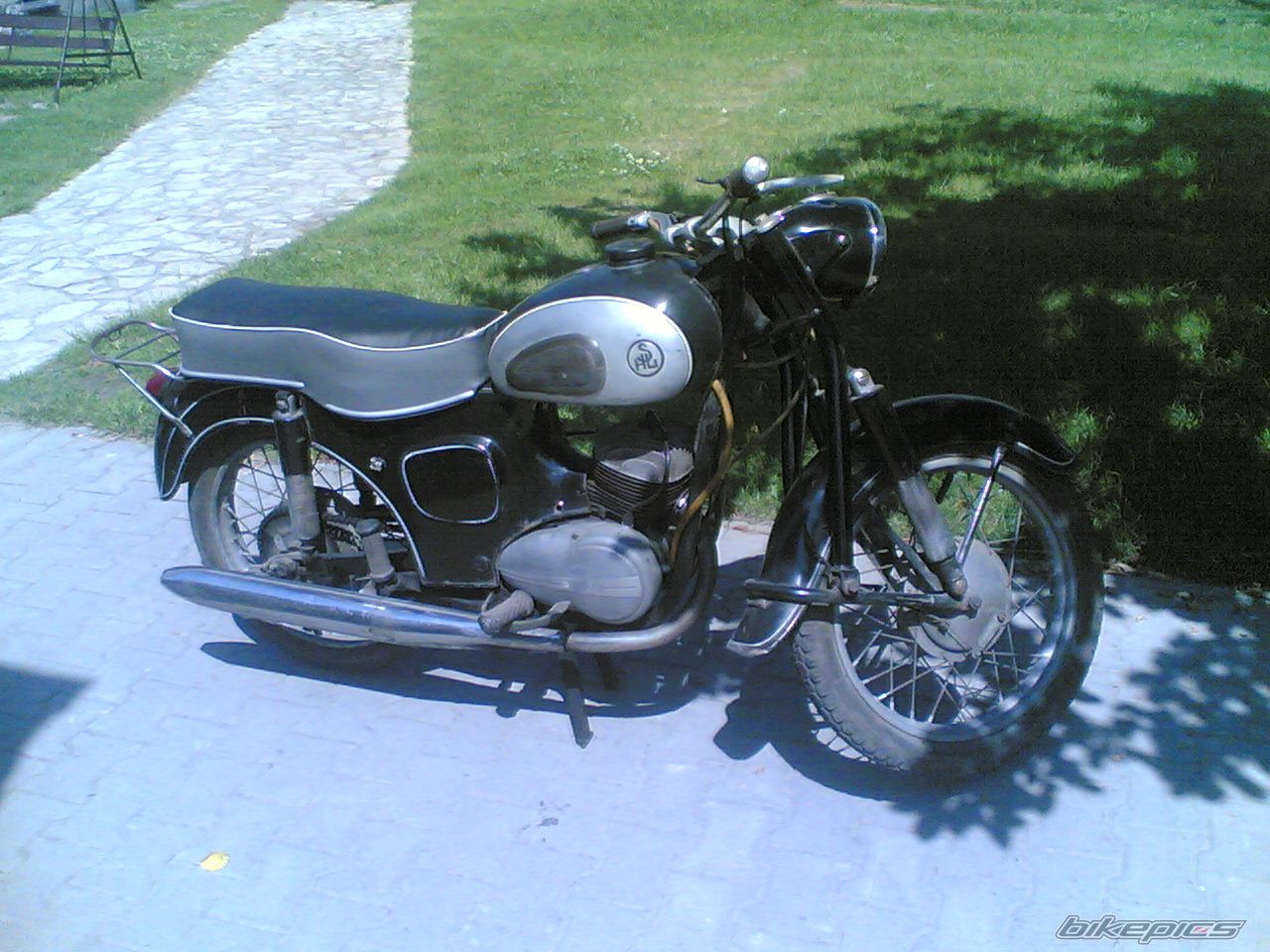 Bike Photo 1412879
