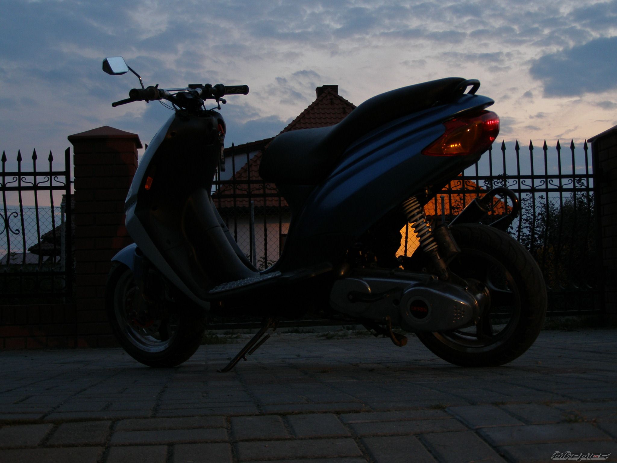 Photo 1412959