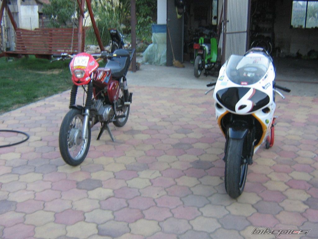 Photo 1412965