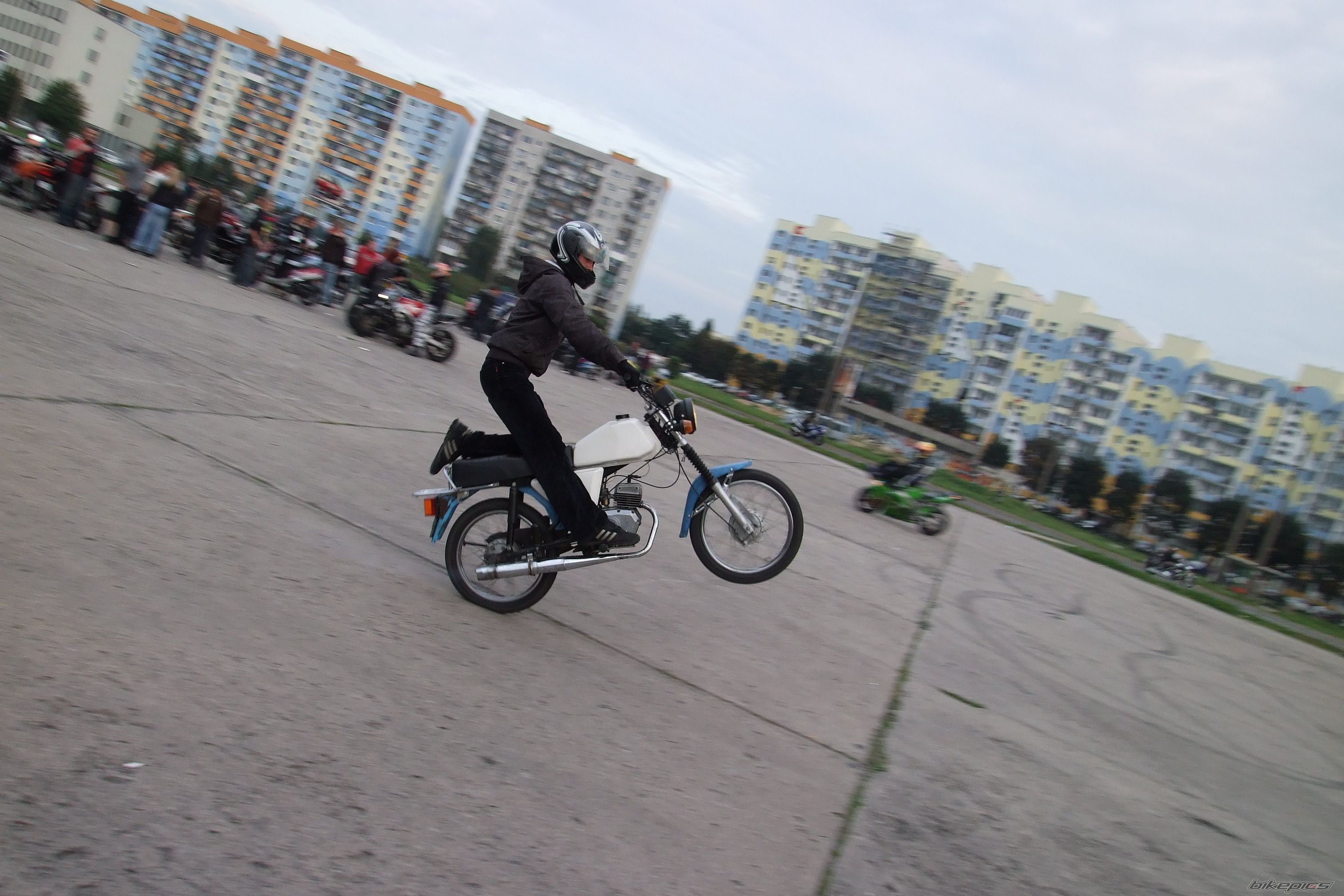 Photo 1413080