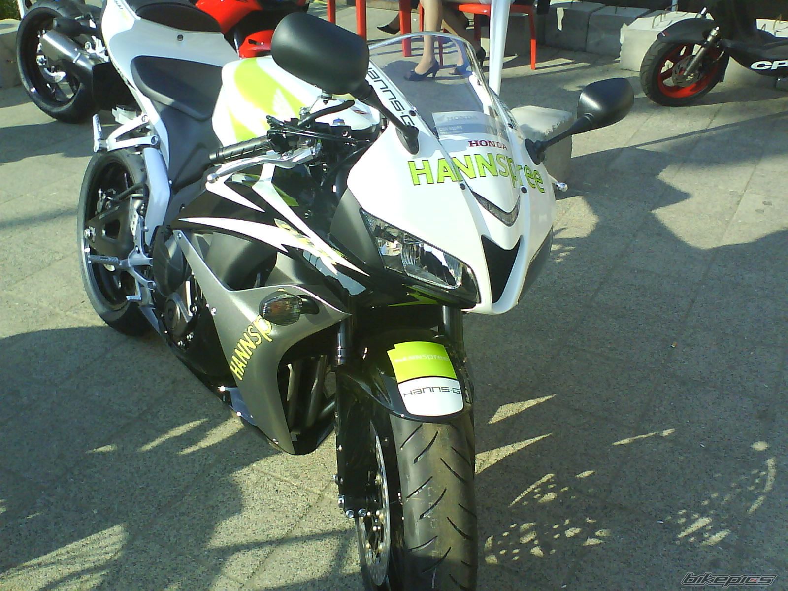 Photo 1413225