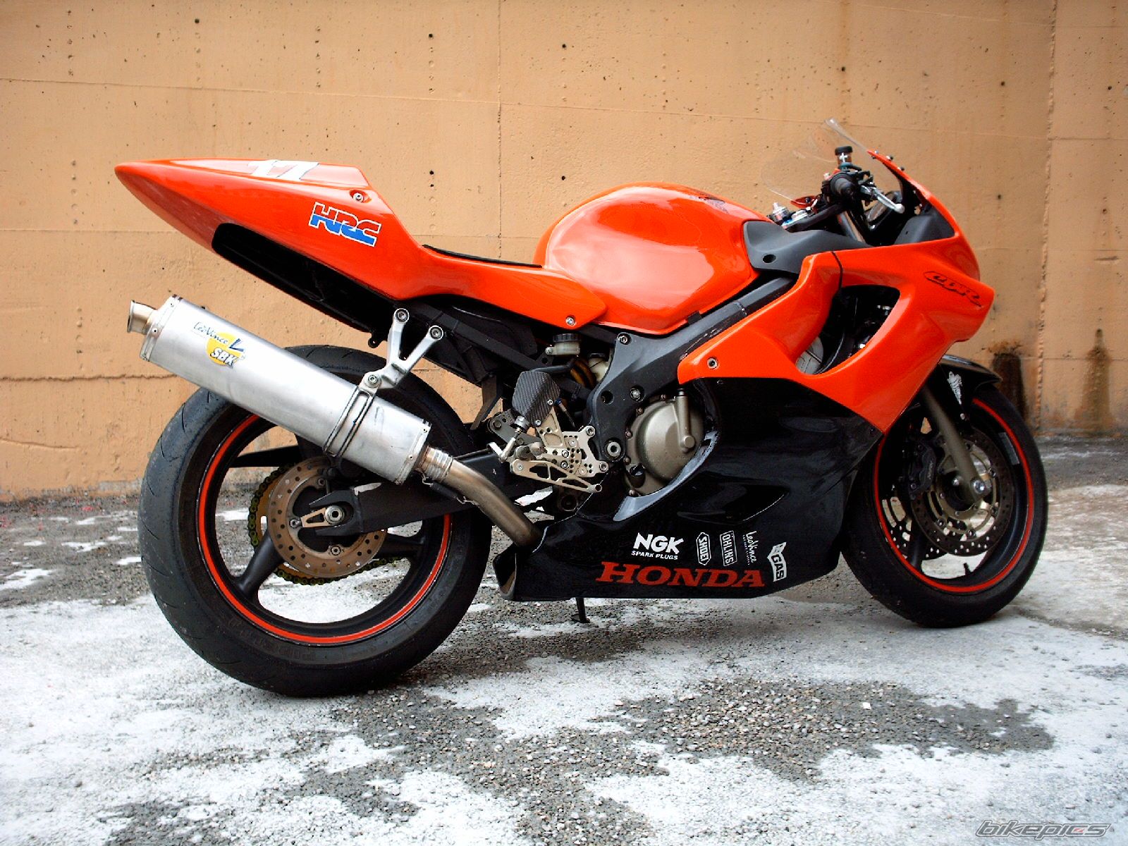 Photo 1413312