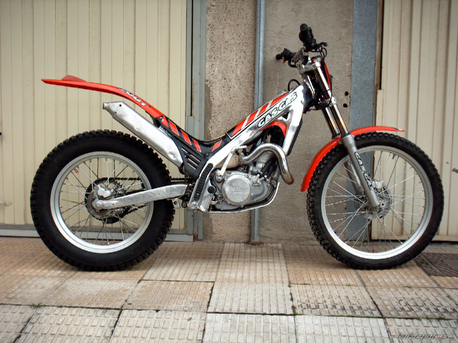 Bike Photo 1413325