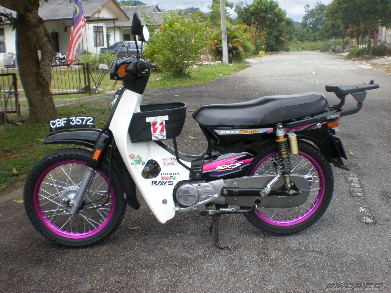 Photo 1413473