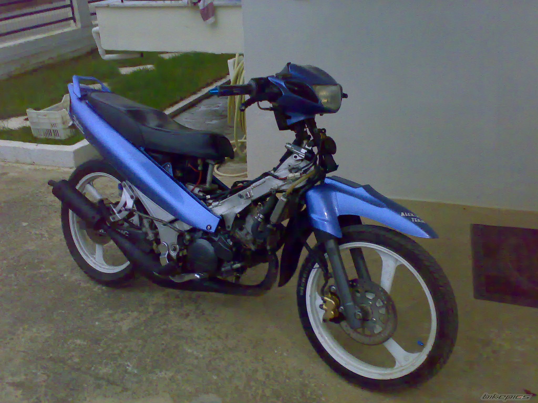 Photo 1413769