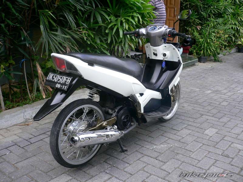 Photo 1413852