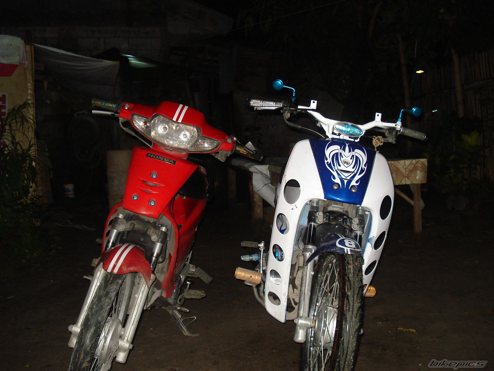 Photo 1414687