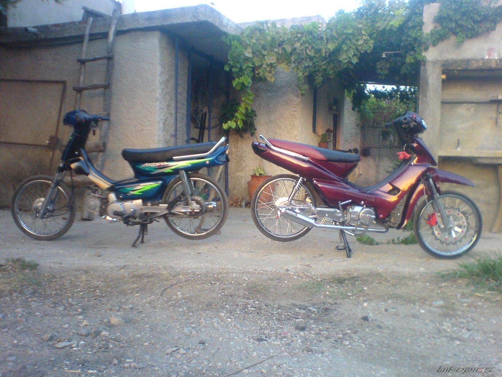 Bike Photo 1415531