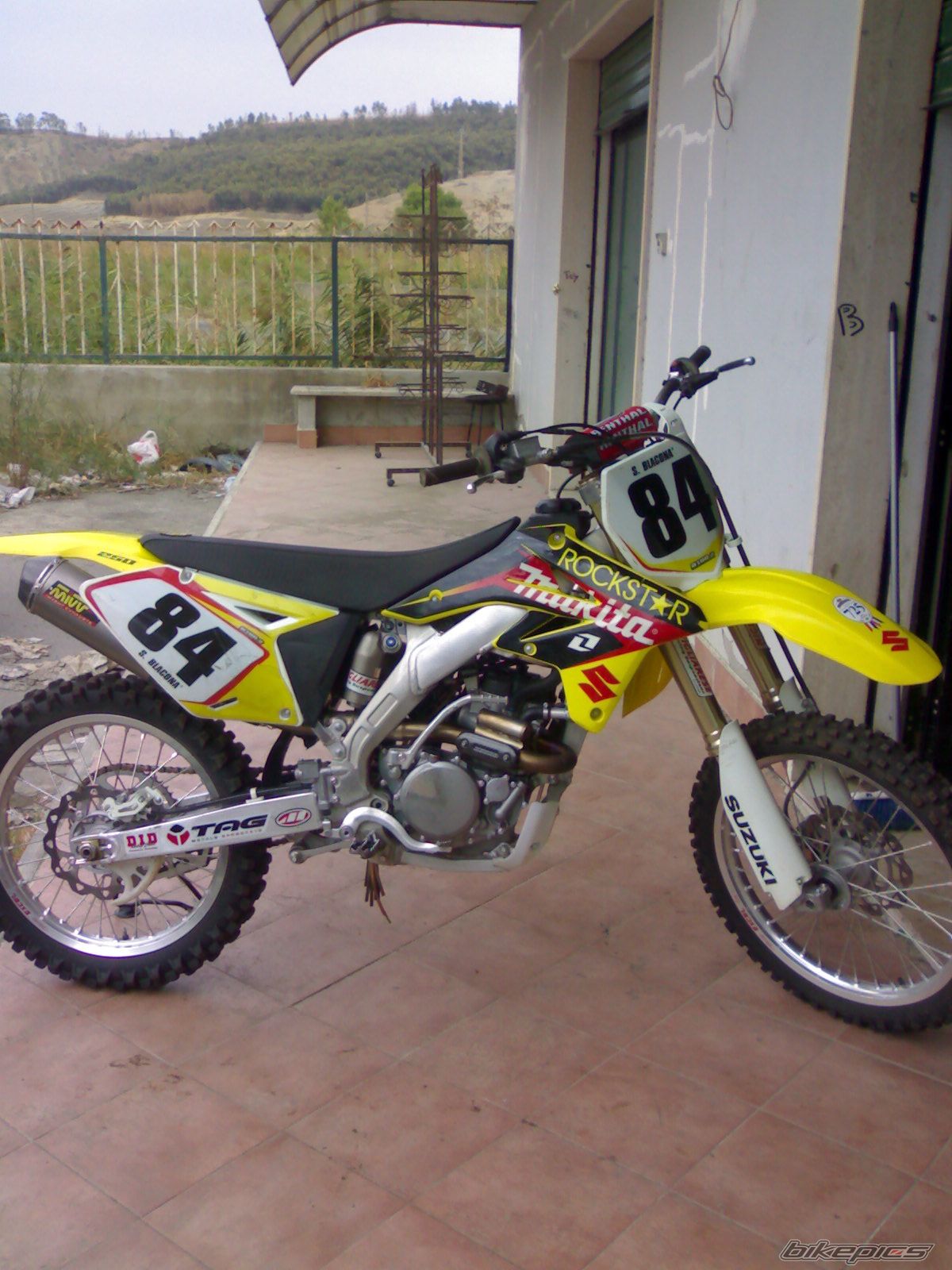 Photo 1415698