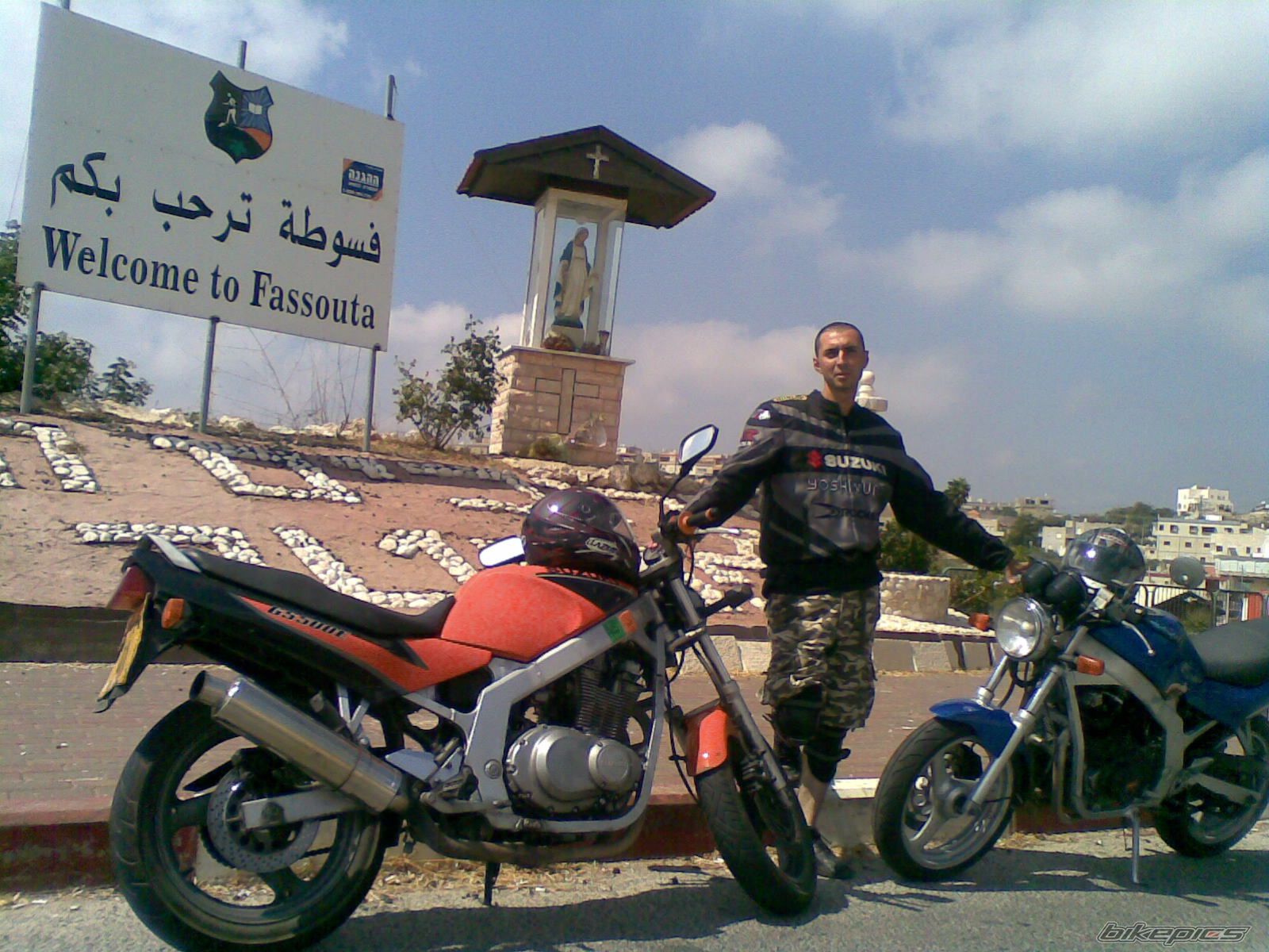 Photo 1415918