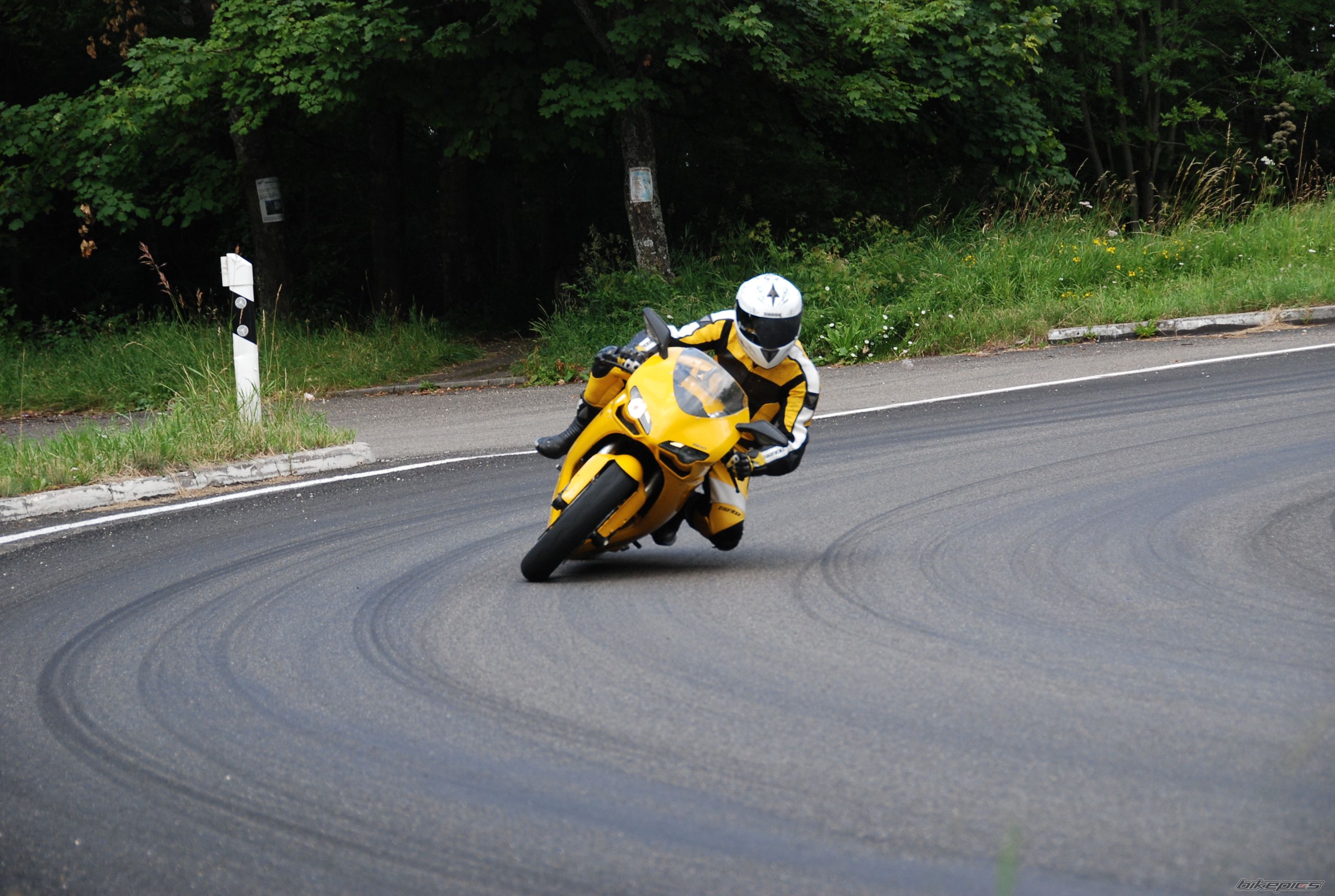 Photo 1416312