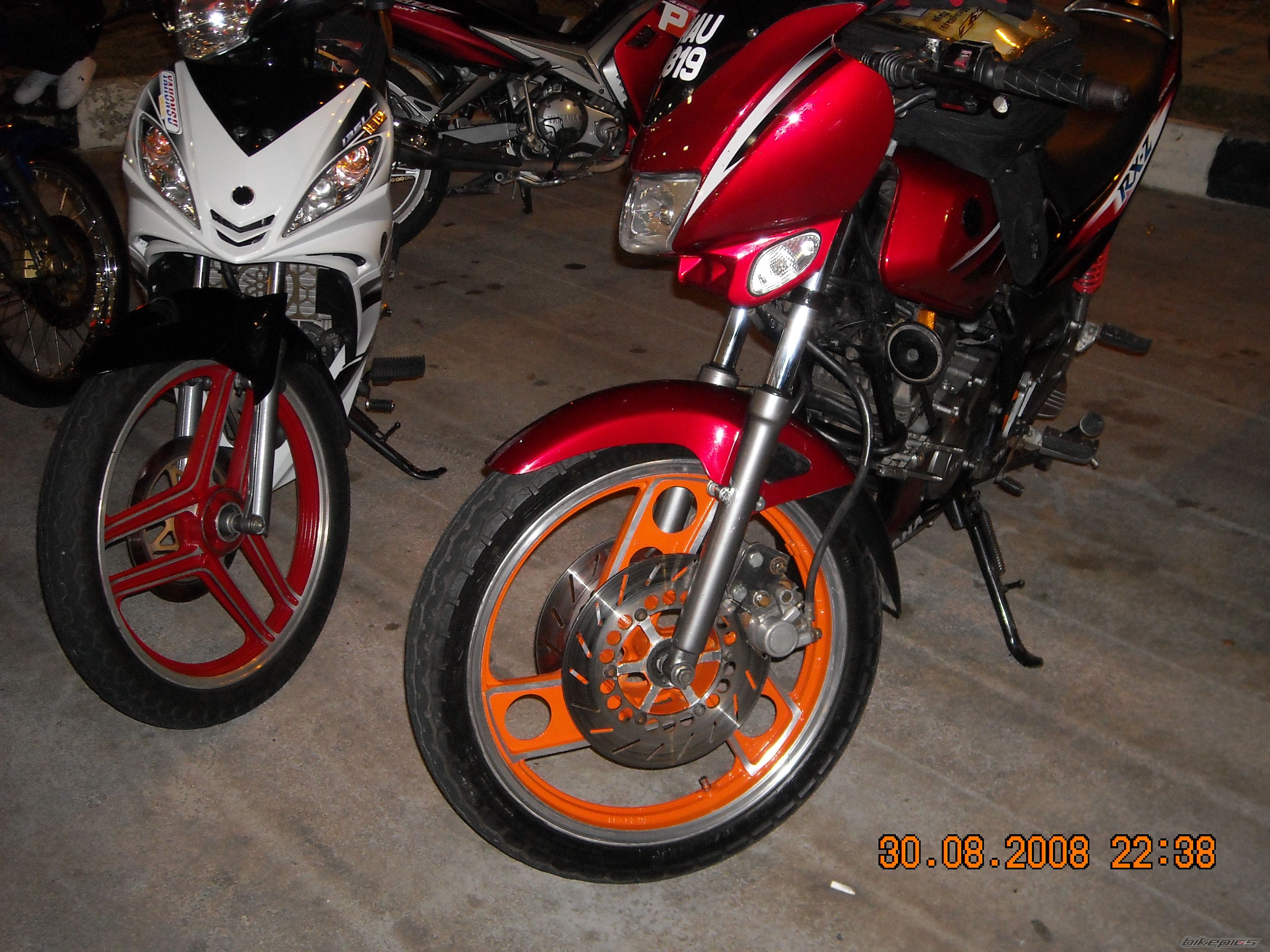 Photo 1416376