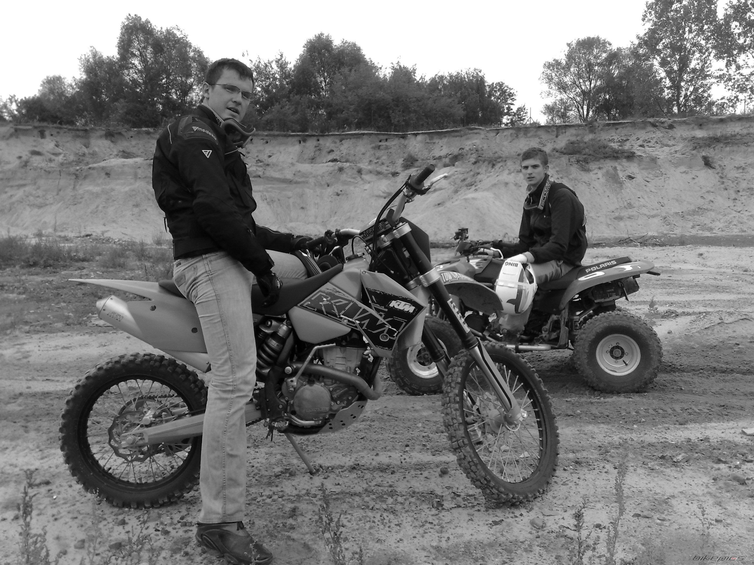 Photo 1417457