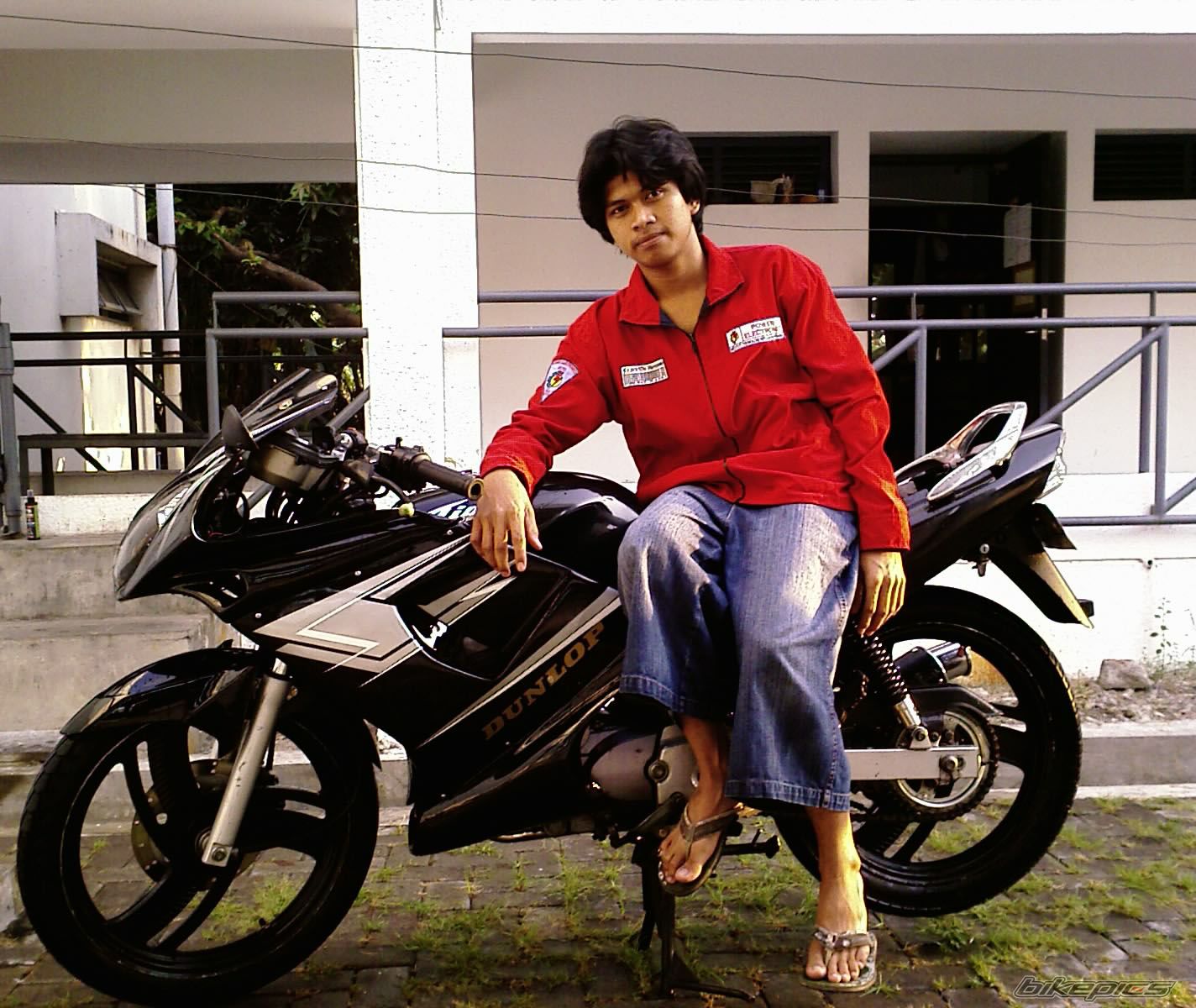 Photo 1417513