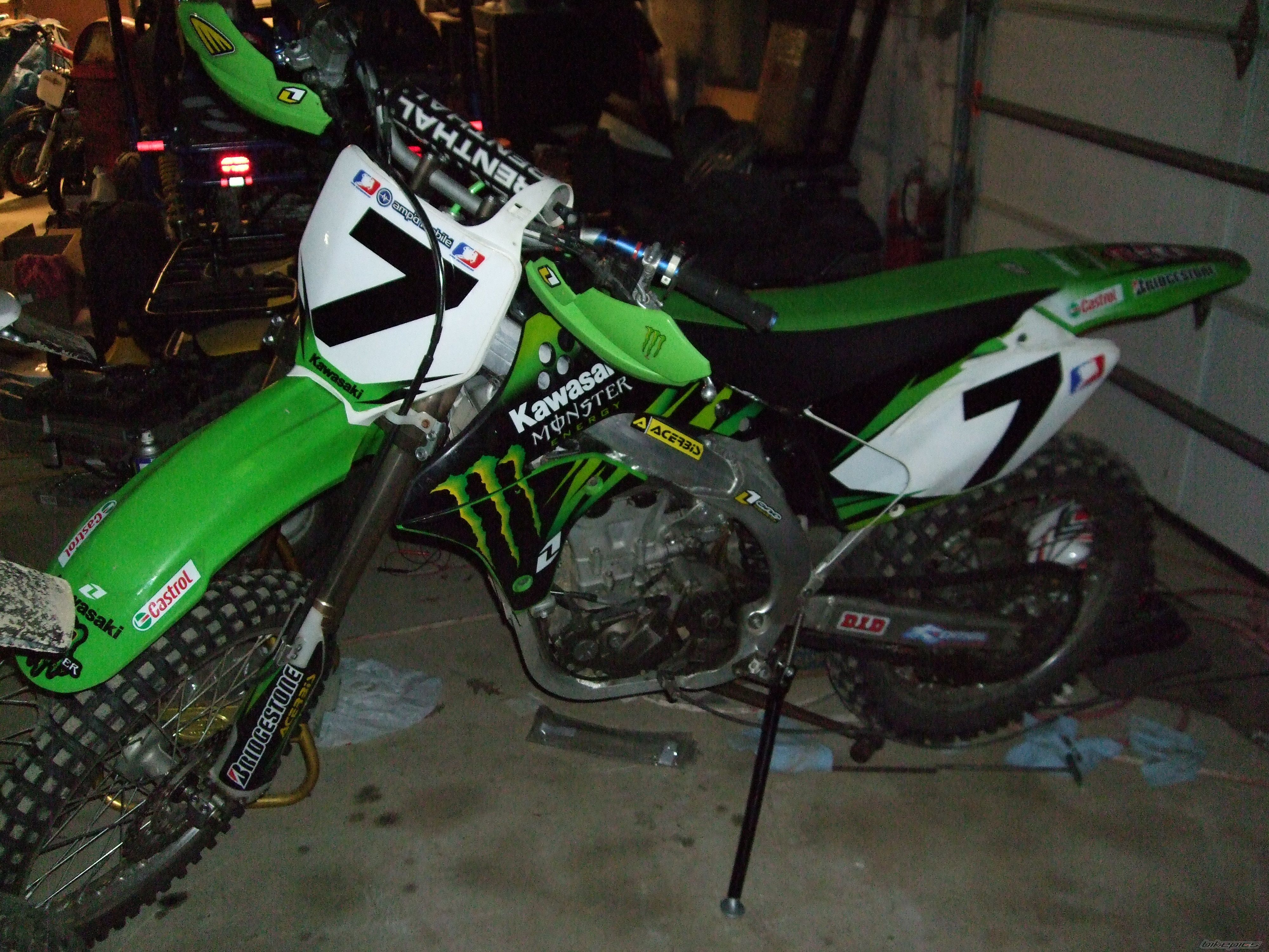 Photo 1417636