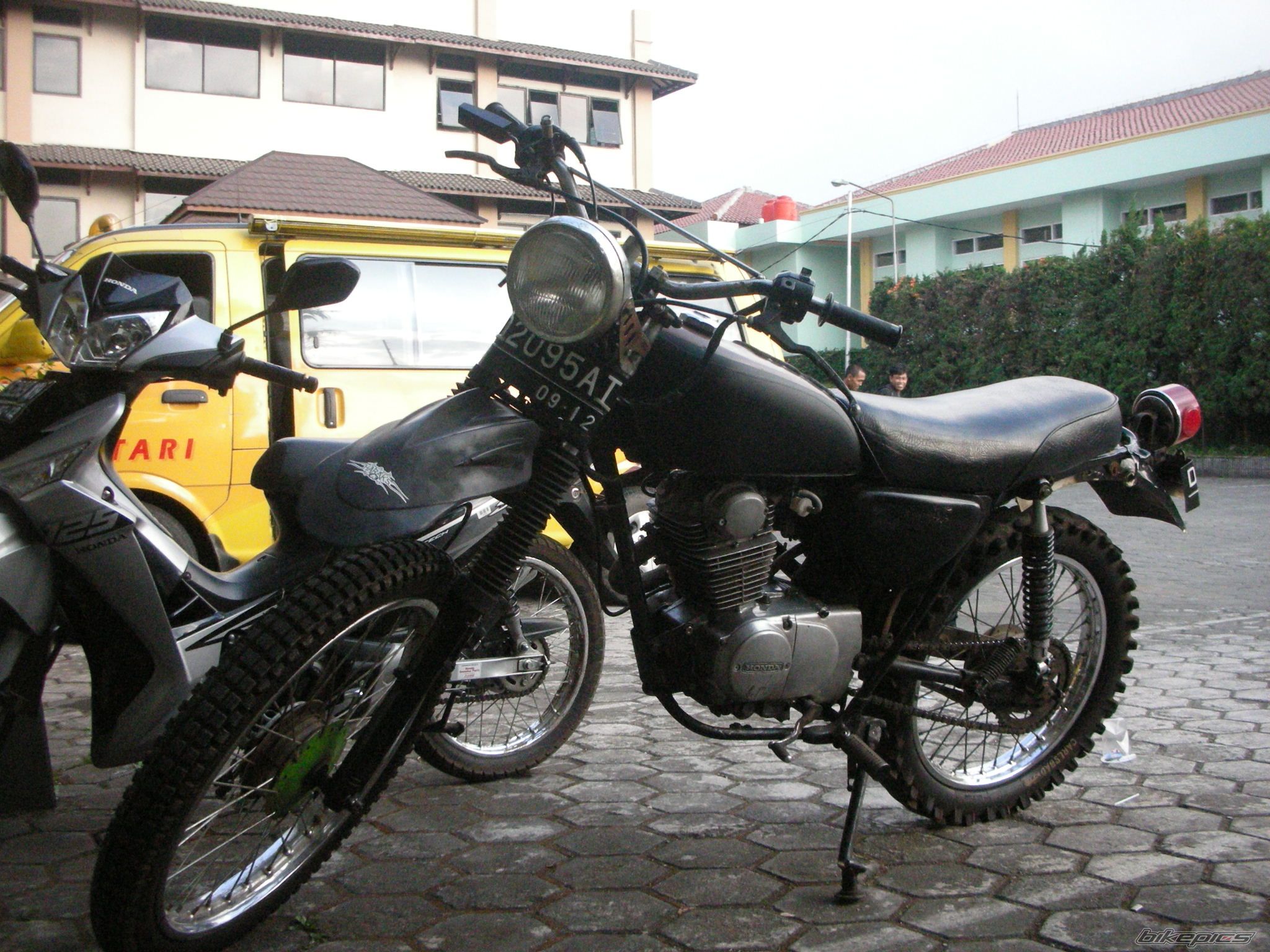 Photo 1417664