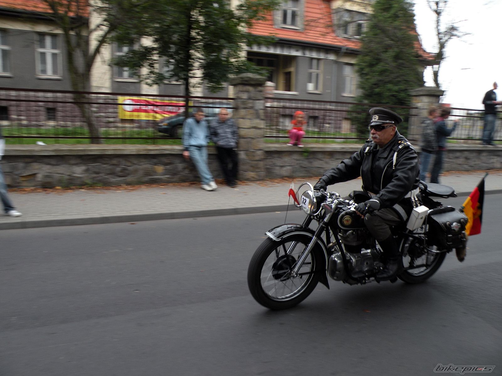 Bike Photo 1417912