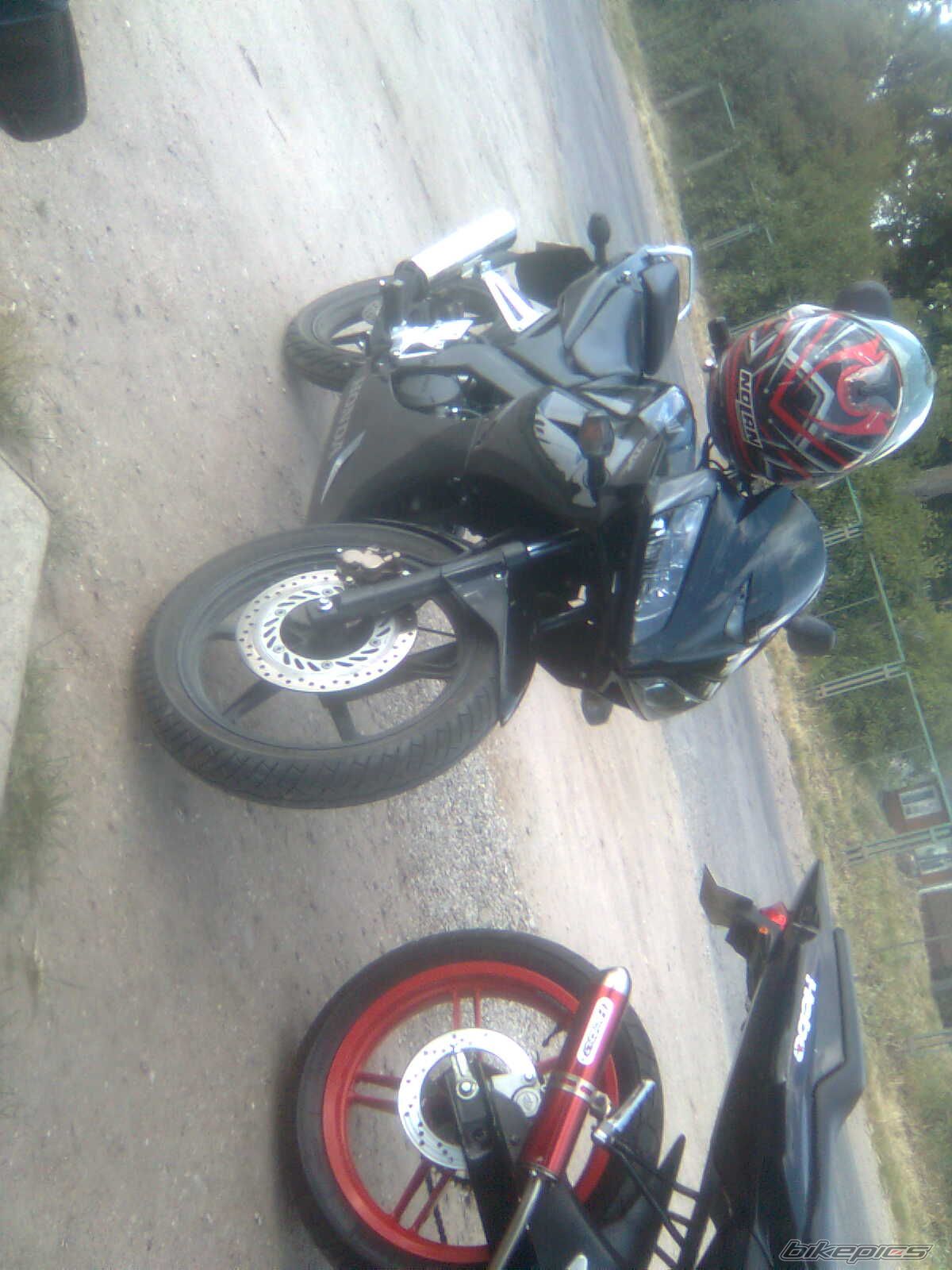 Photo 1418119