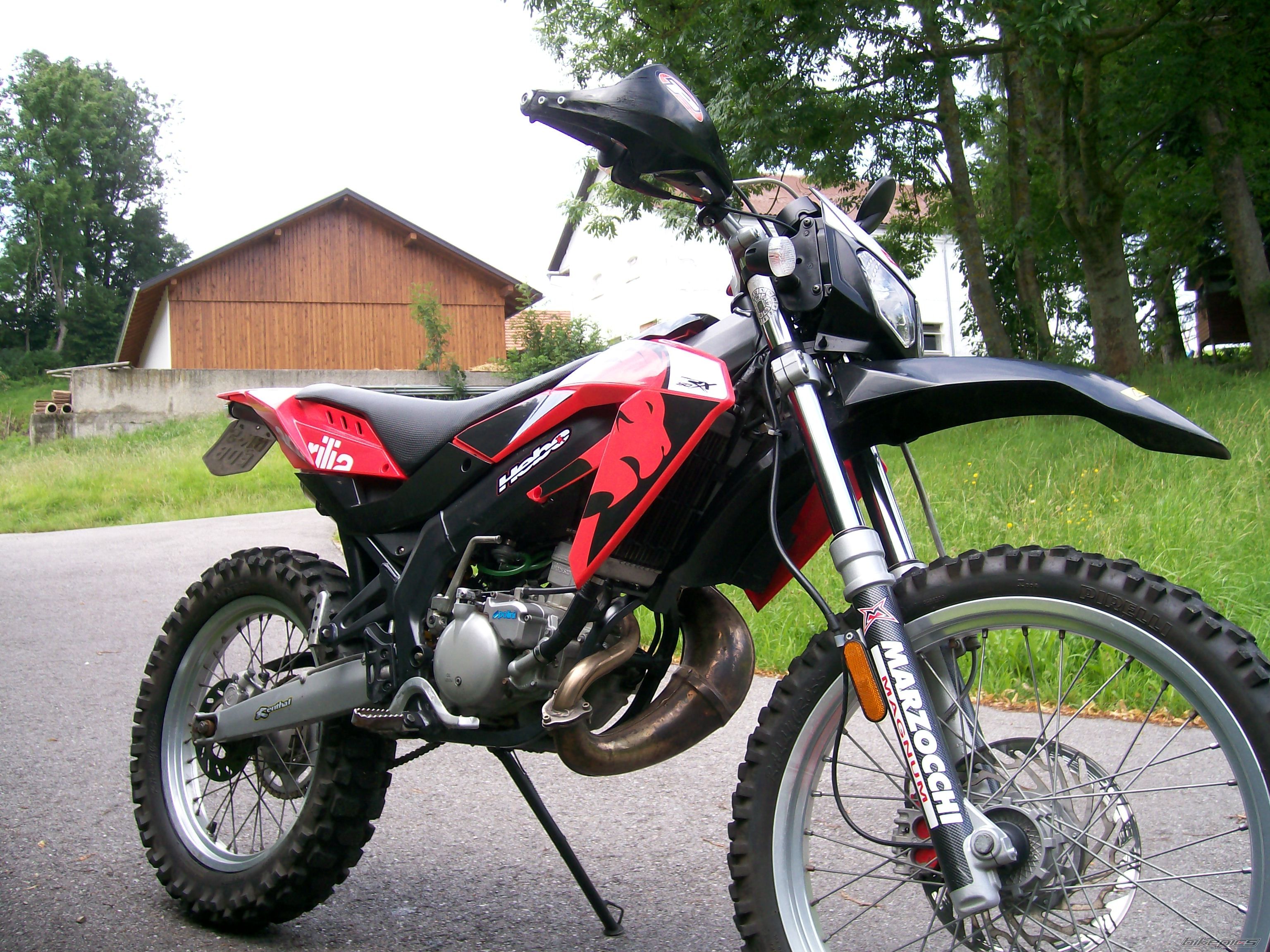 Photo 1418140
