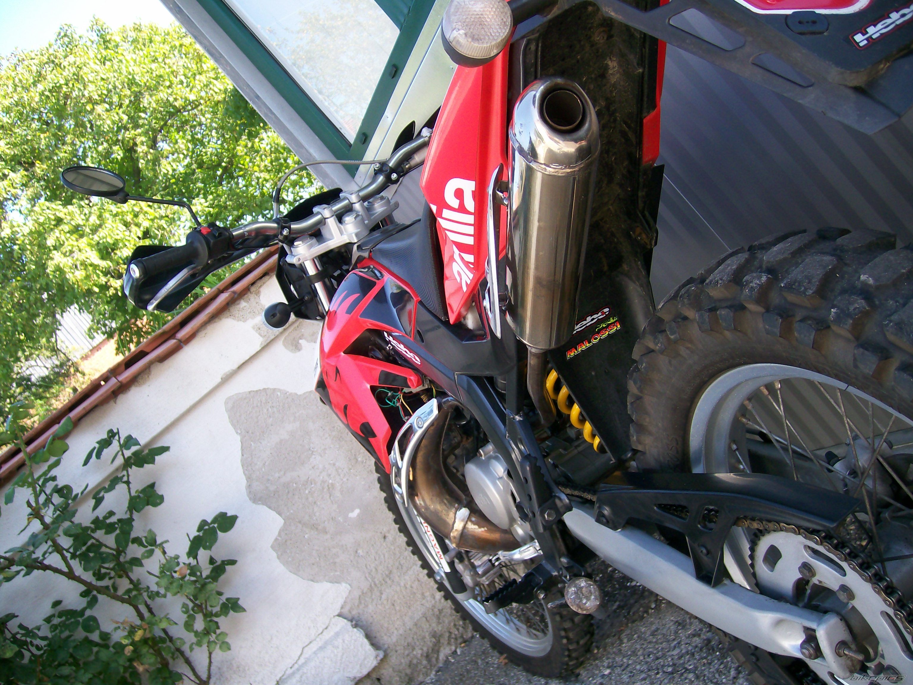 Photo 1418175