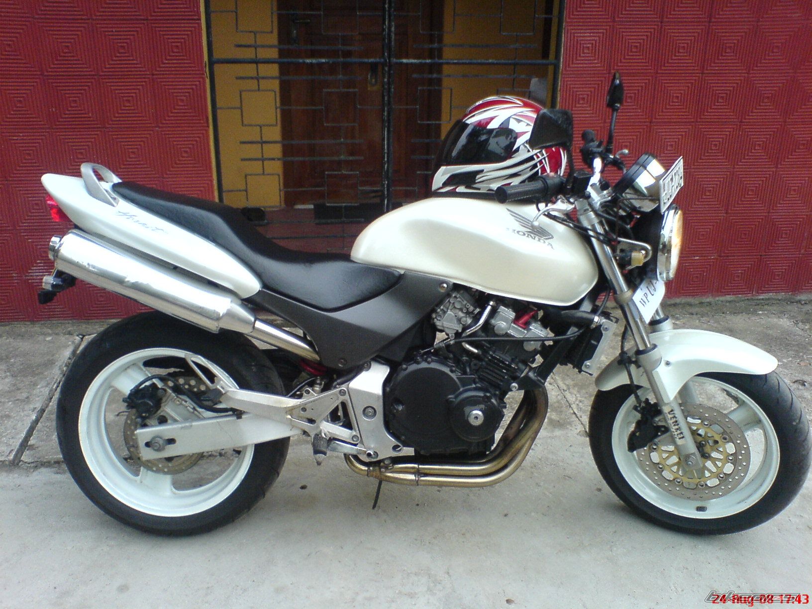 Photo 1418249