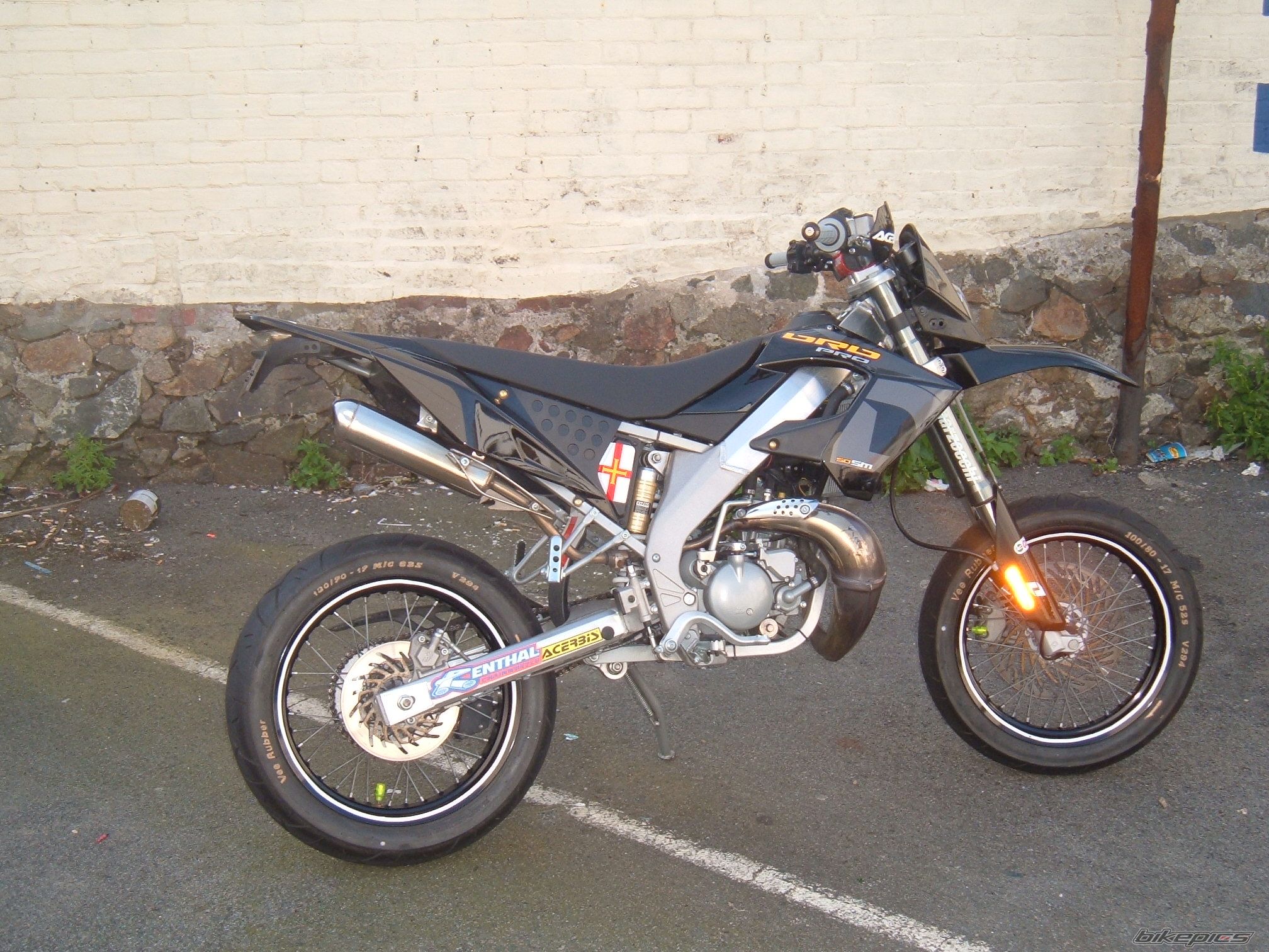 Photo 1418563