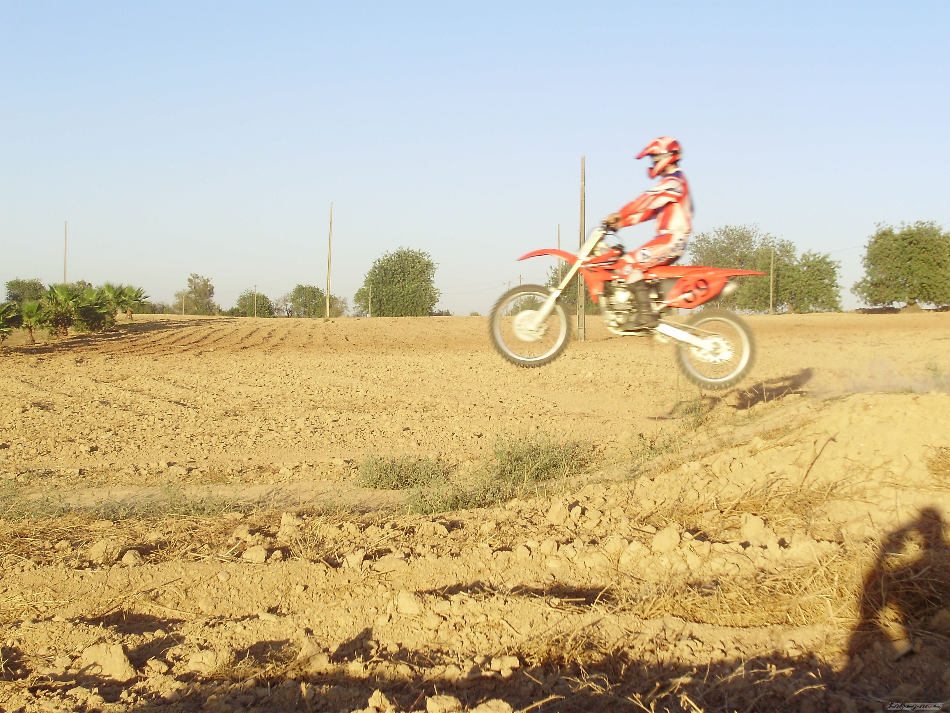 Photo 1418621