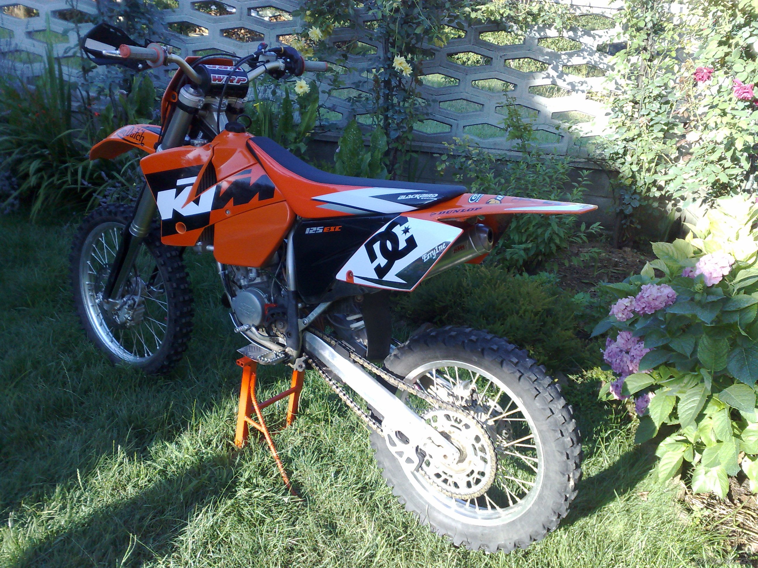 Photo 1418921