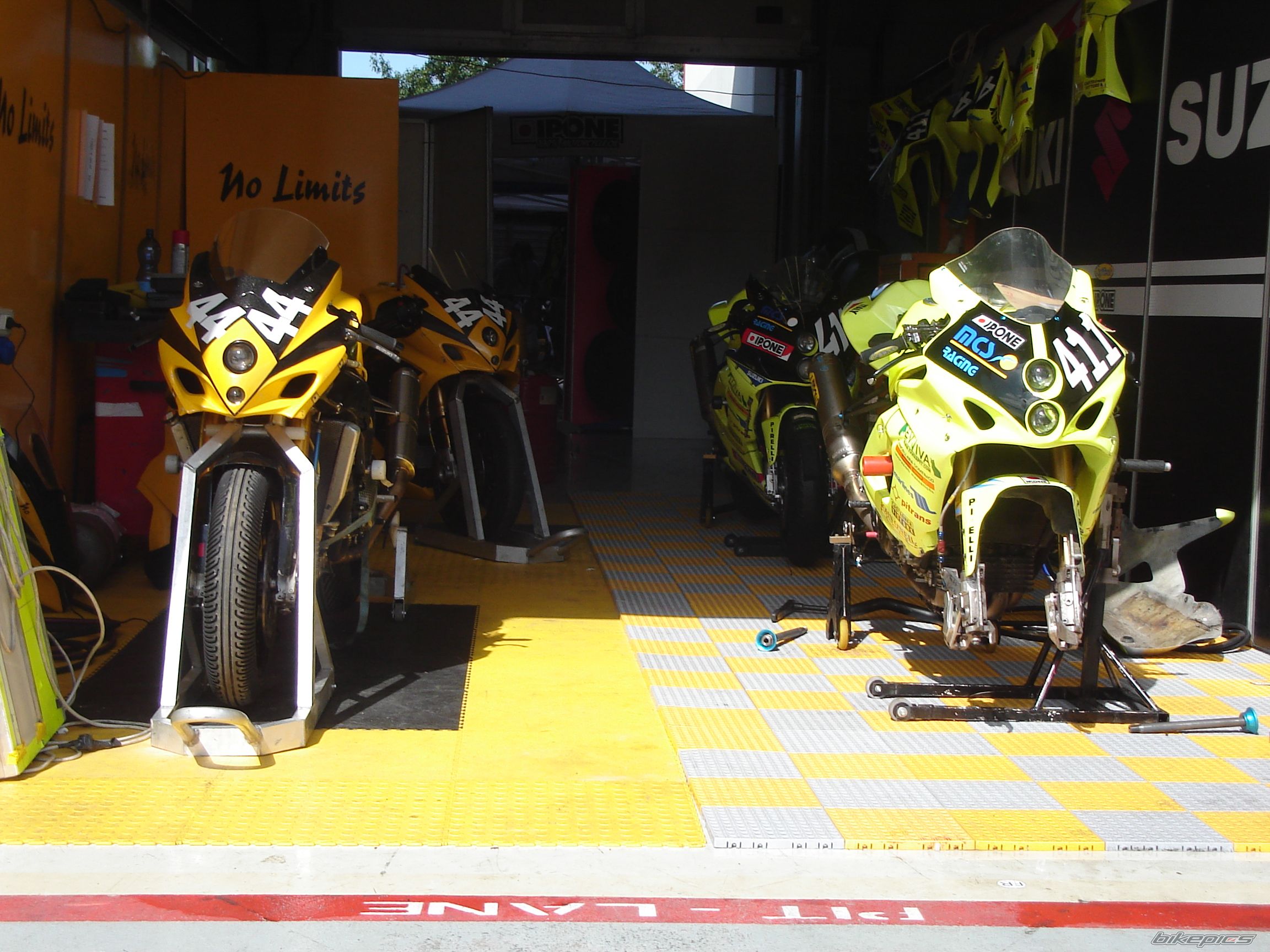 Photo 1419249