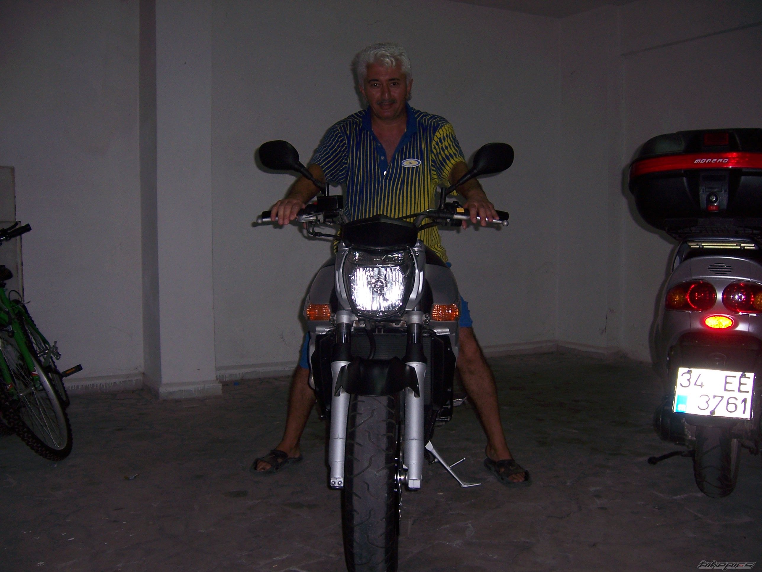 Photo 1420405