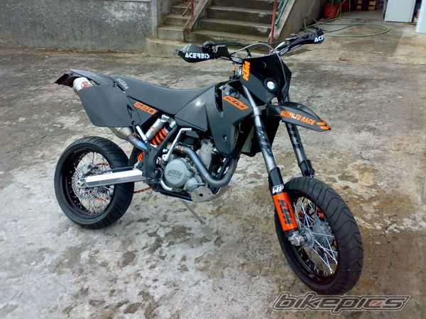 Photo 1420482
