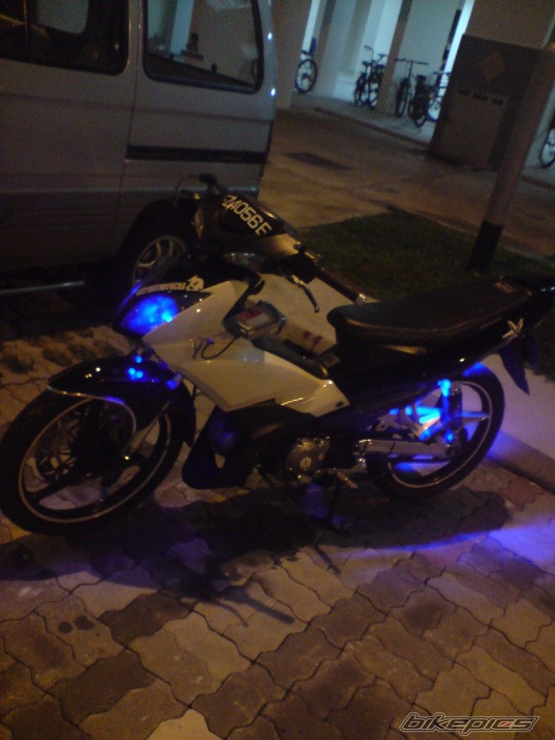 Photo 1421079