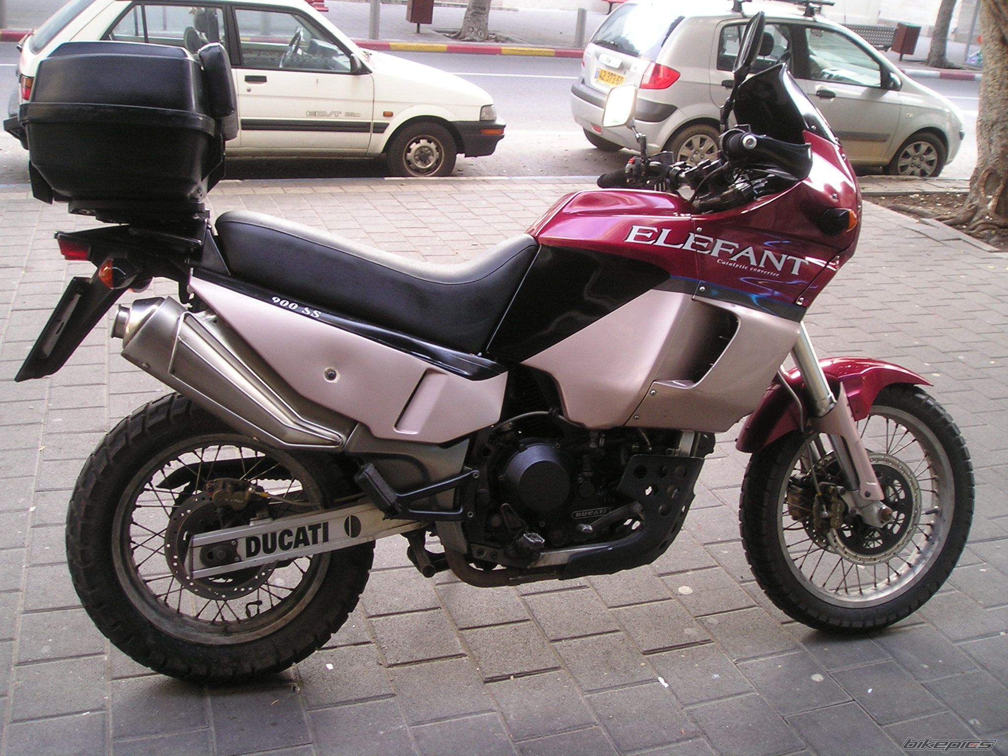 Photo 1421092