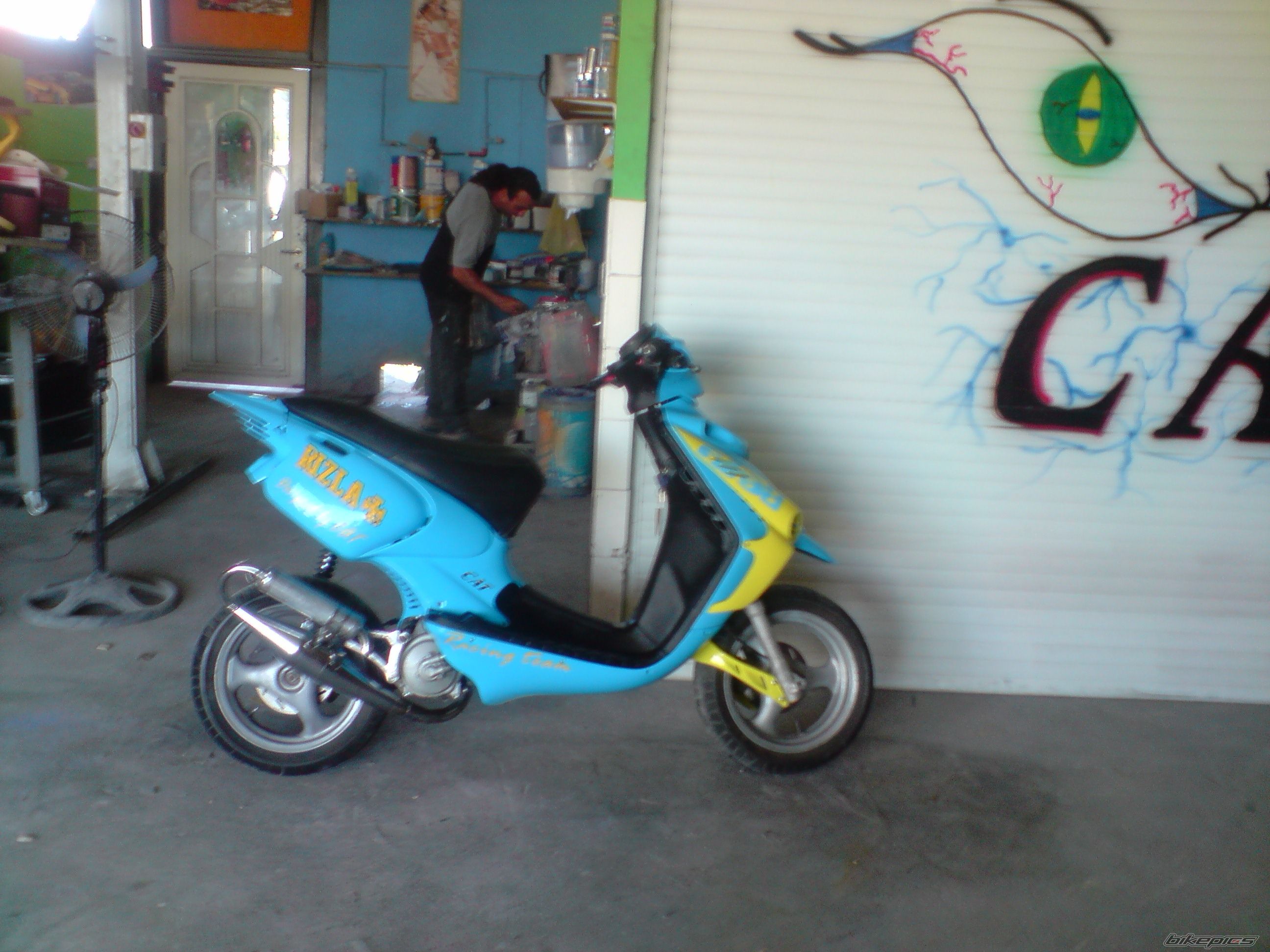 Photo 1421193