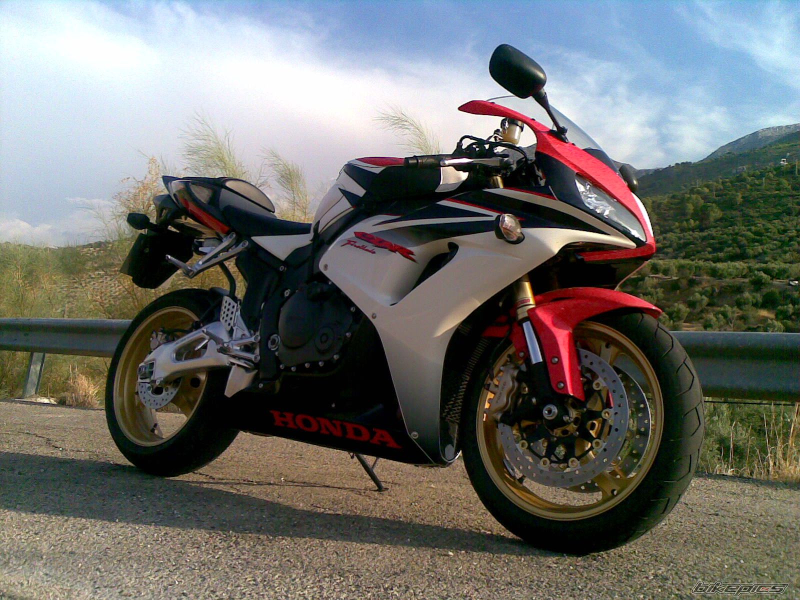 Bike Photo 1421676