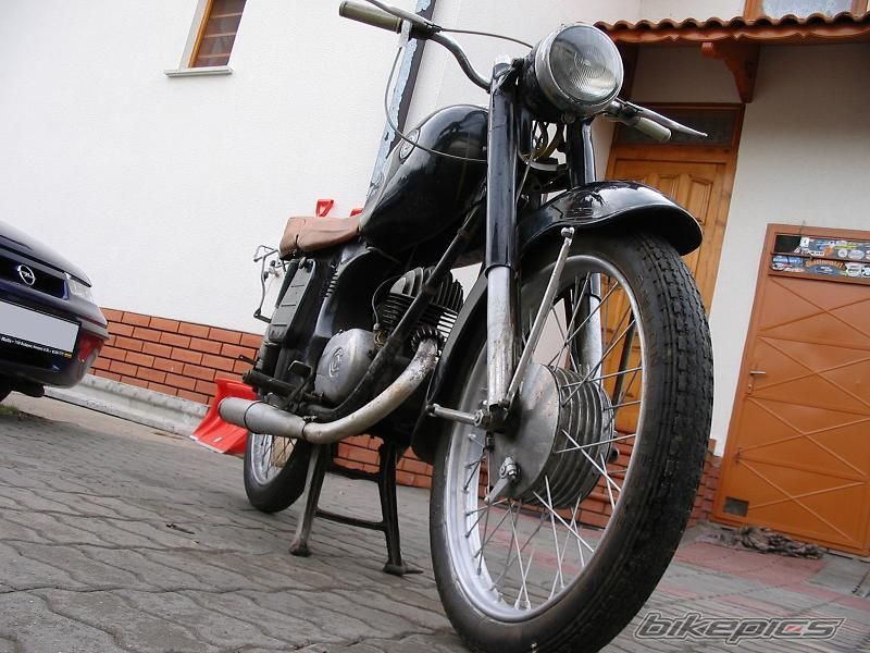 Photo 1421685