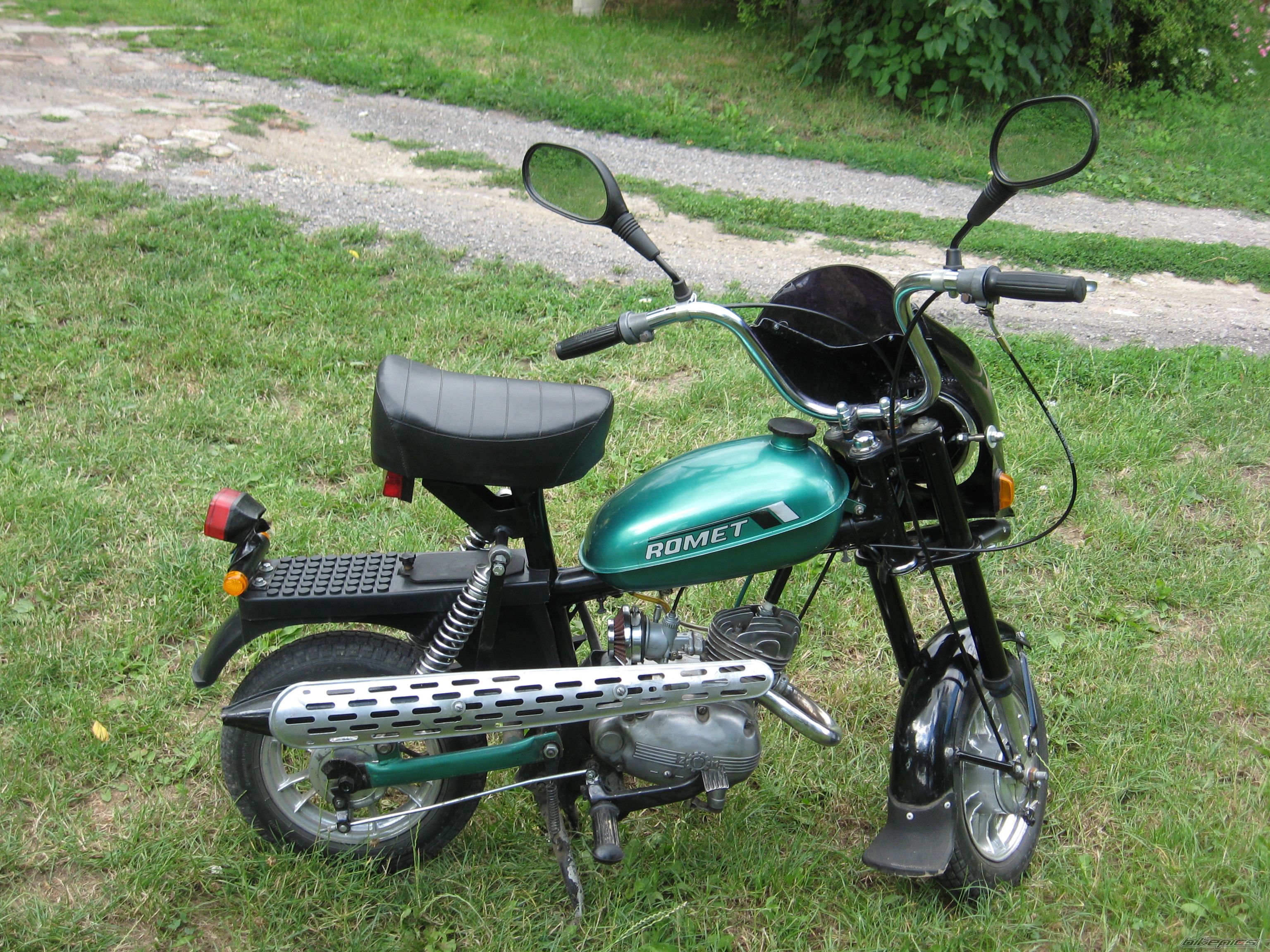 Photo 1421786