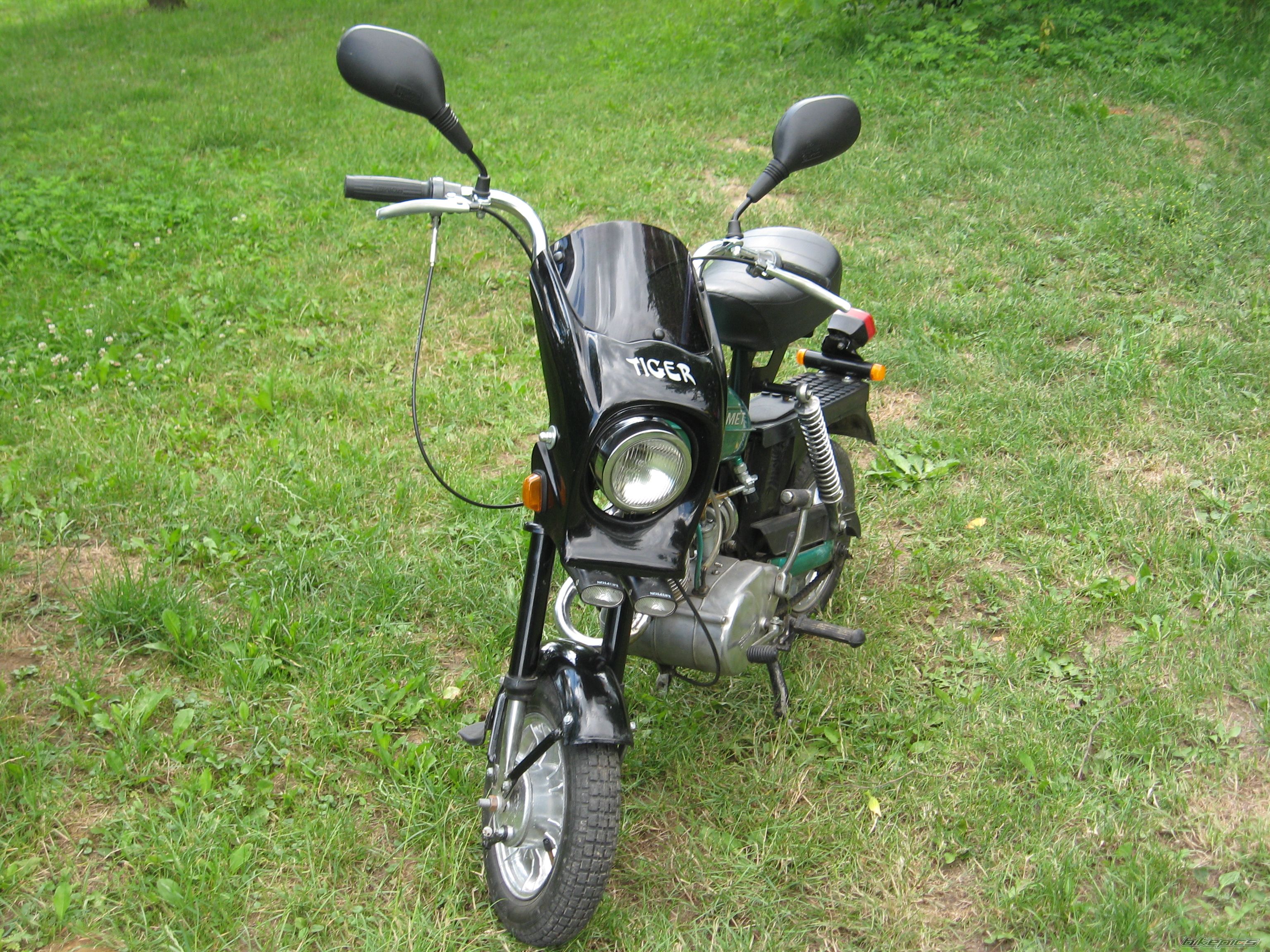 Photo 1421811