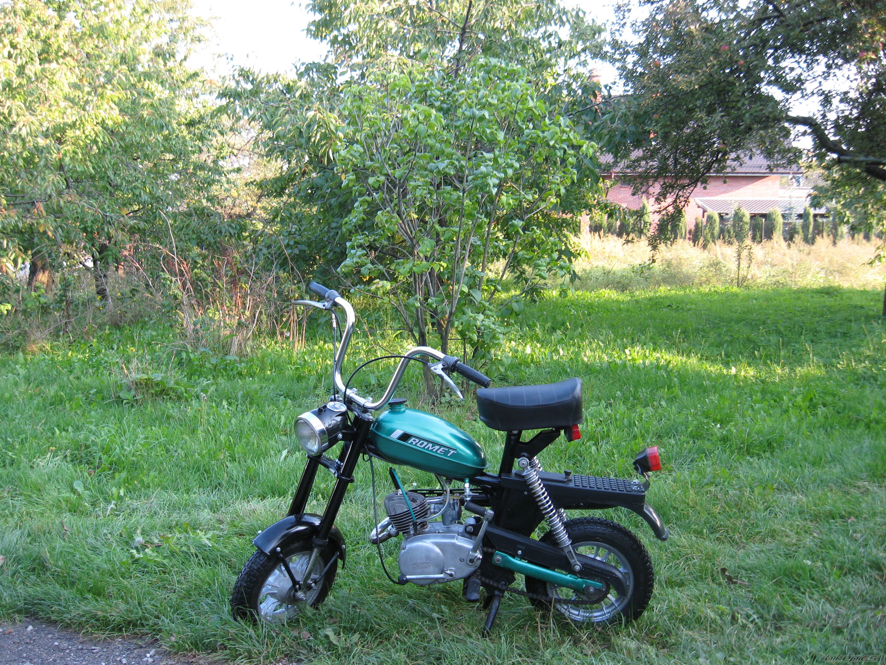 Photo 1421863