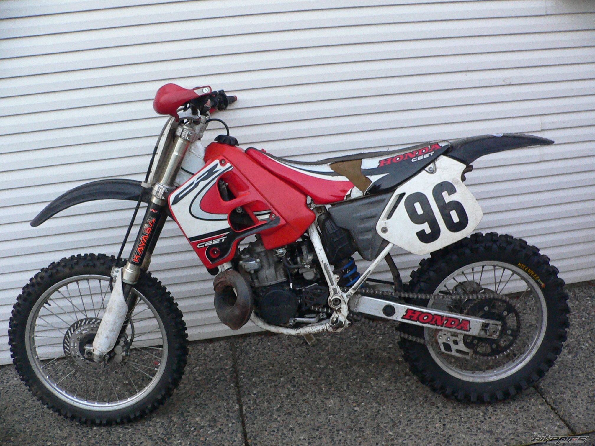Photo 1422115
