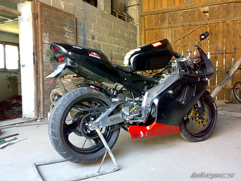 Photo 1422381