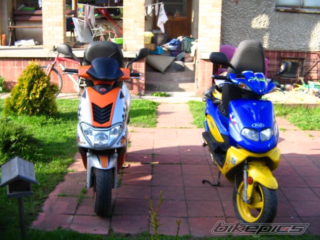 Photo 1422436