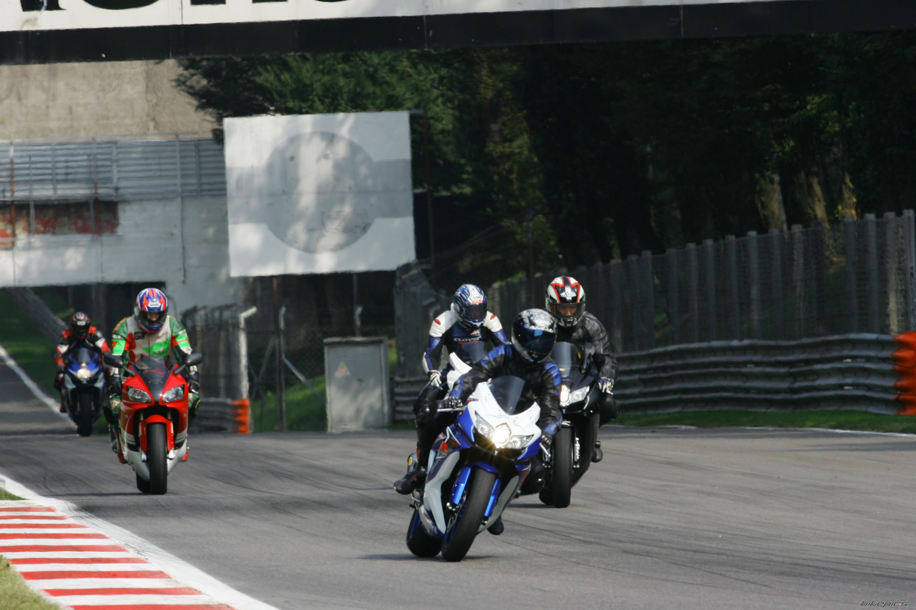 Bike Photo 1422536