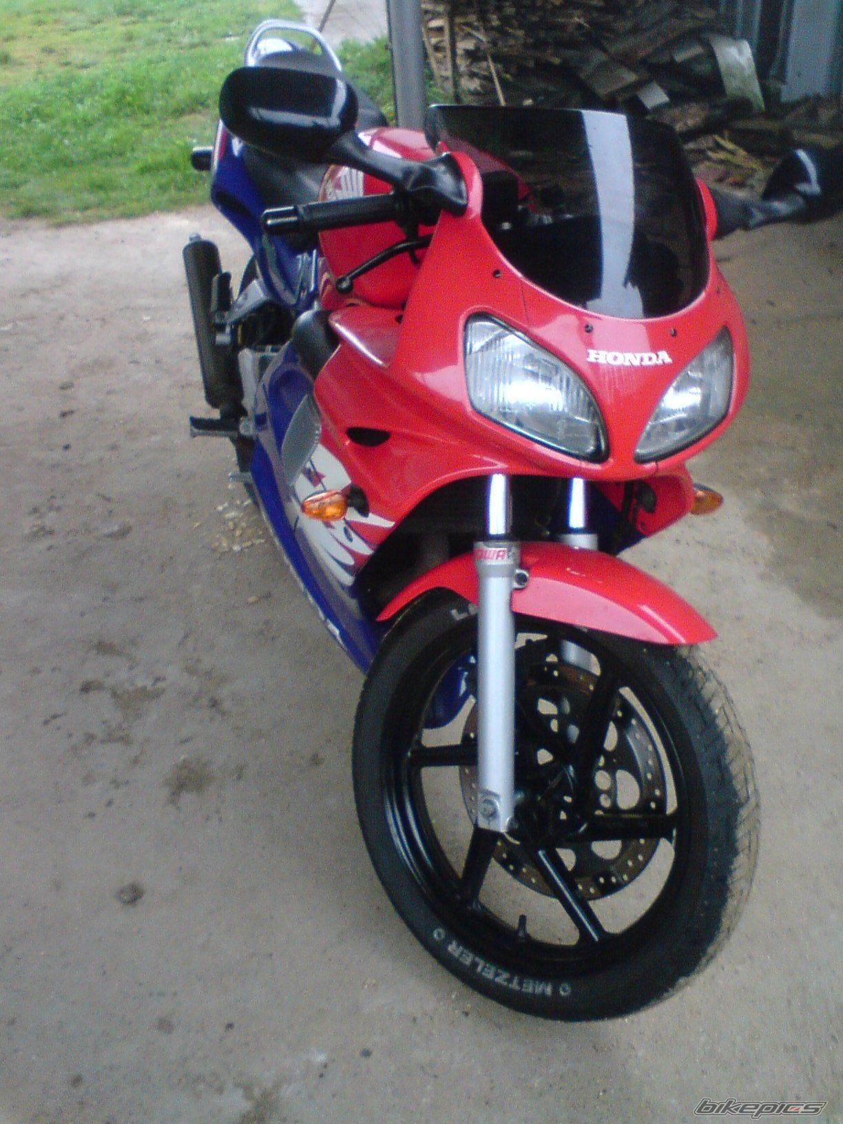 Photo 1422617