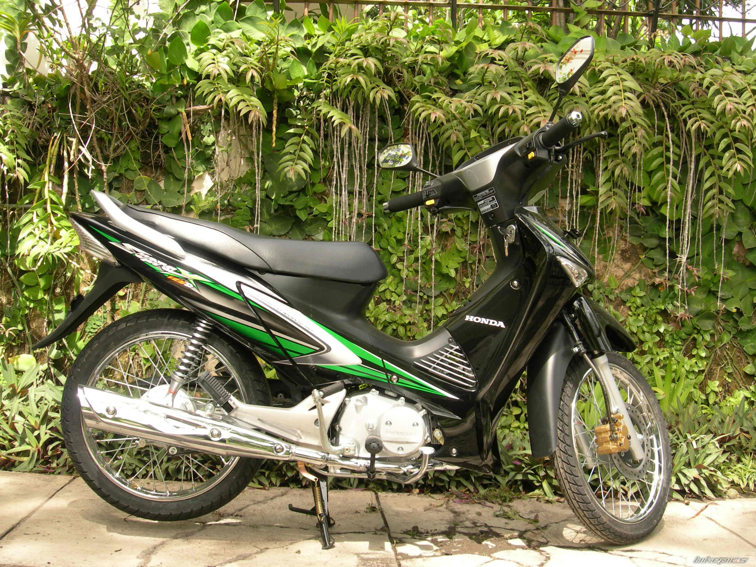Photo 1422686