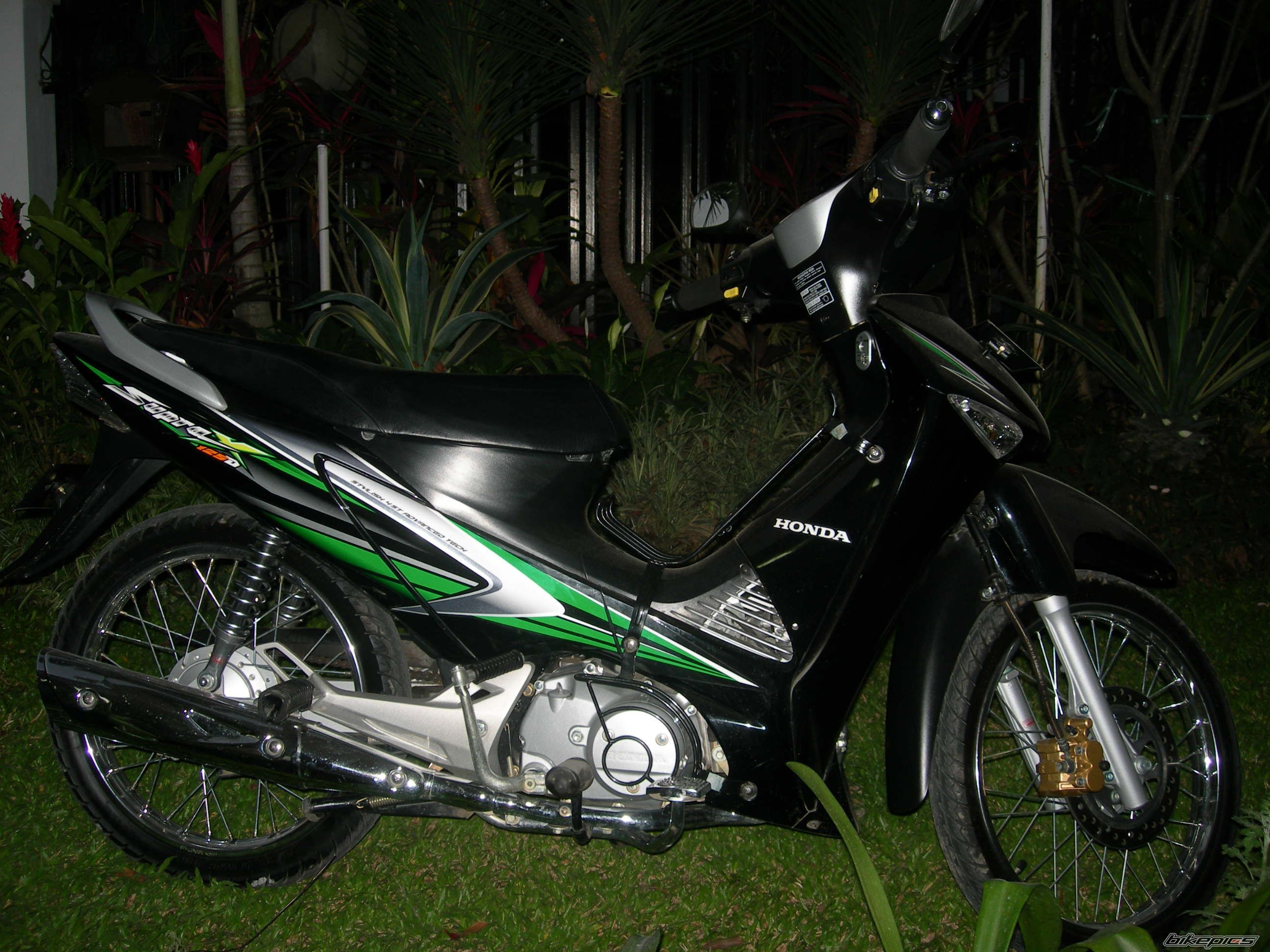 Photo 1422700