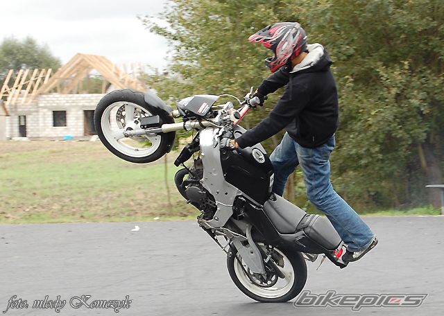 Photo 1422773
