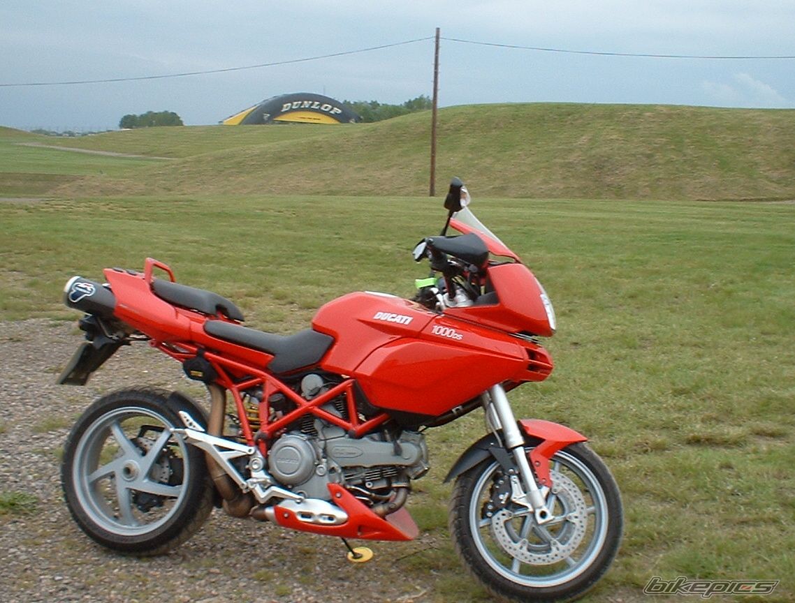 Photo 1422838