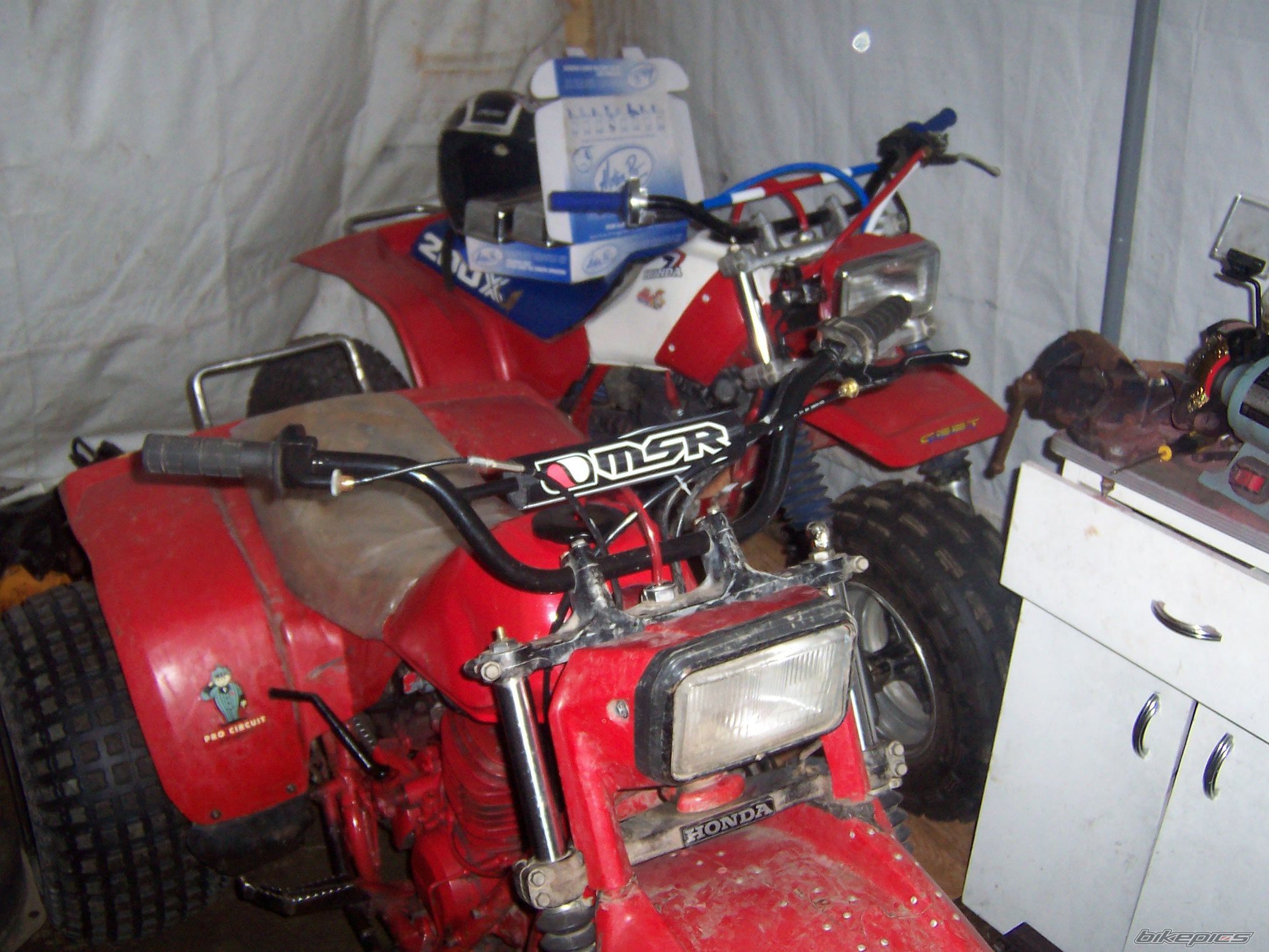 Photo 1422984